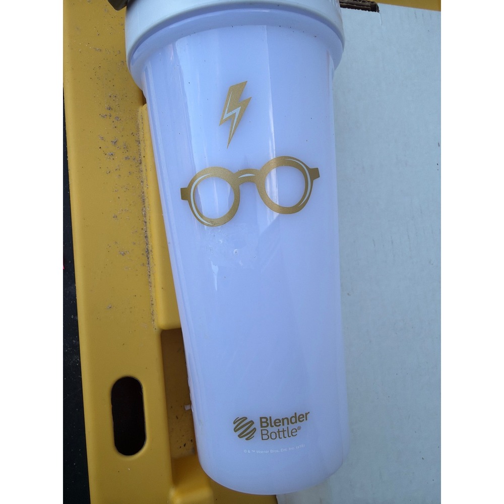 Blender Bottle Harry Potter Pro28 Shaker Cup White Gold Glasses Lightning Bolt